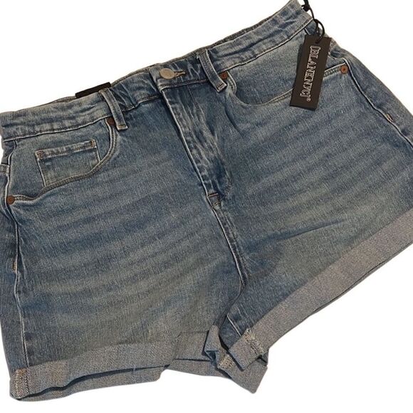 Blank NYC So Yesterday The Perry Blue Denim Cuff Mom Shorts Size 30 NWT - Picture 1 of 11